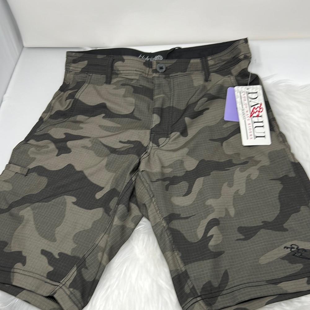 DAHUI Hybrid Shorts For Land And Water Men Size 30 Olive Camouflage